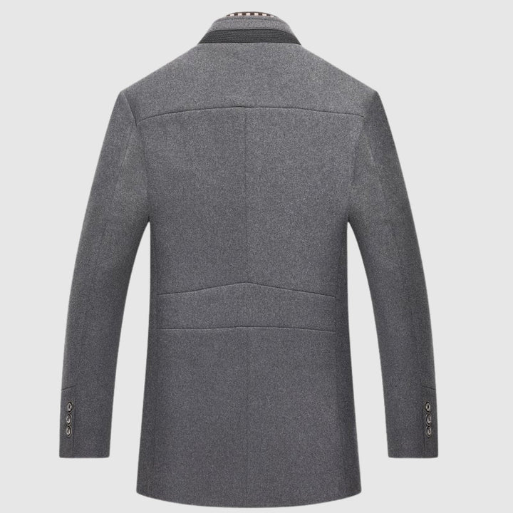 Tomáš – Elegantní Kabát